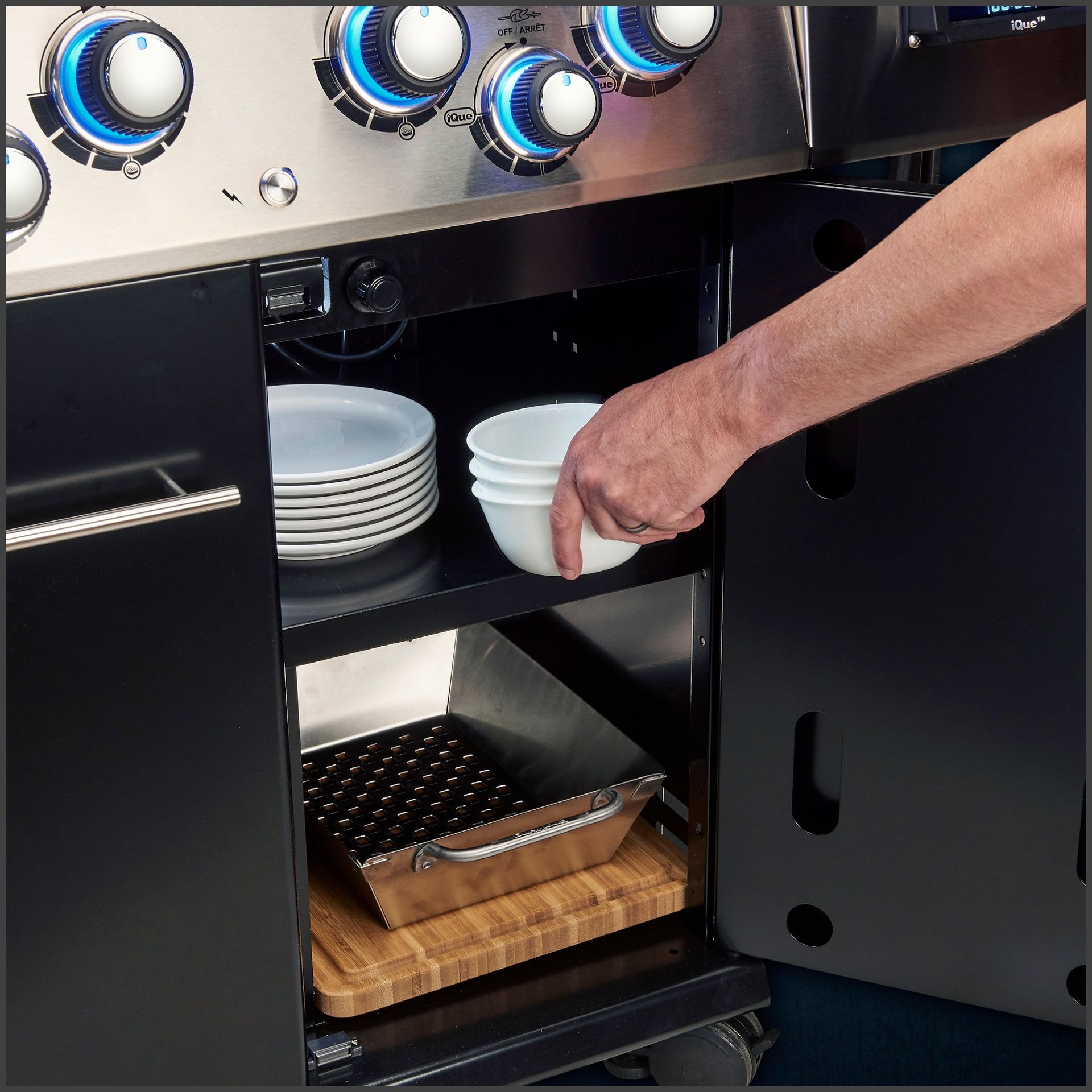 Enclosed Cabinet