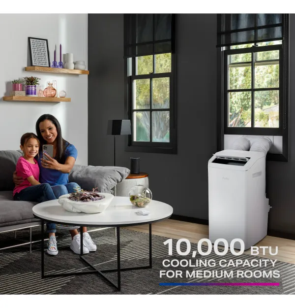 Cools 450 Sq. Ft. Rooms