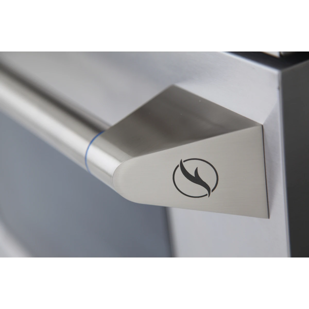 Professional Handle