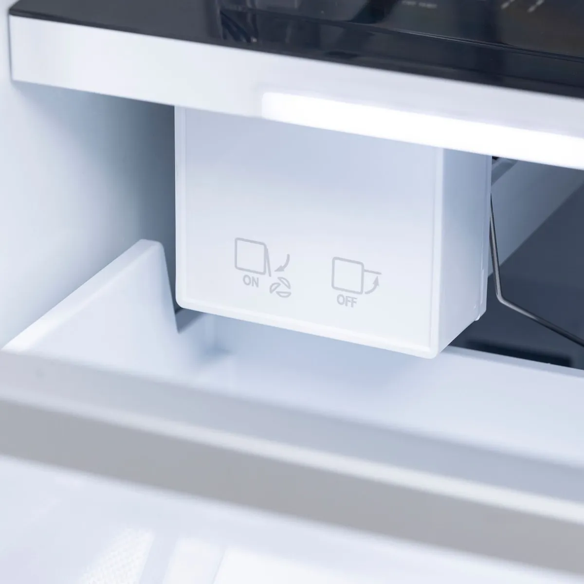 Automatic Ice-Maker