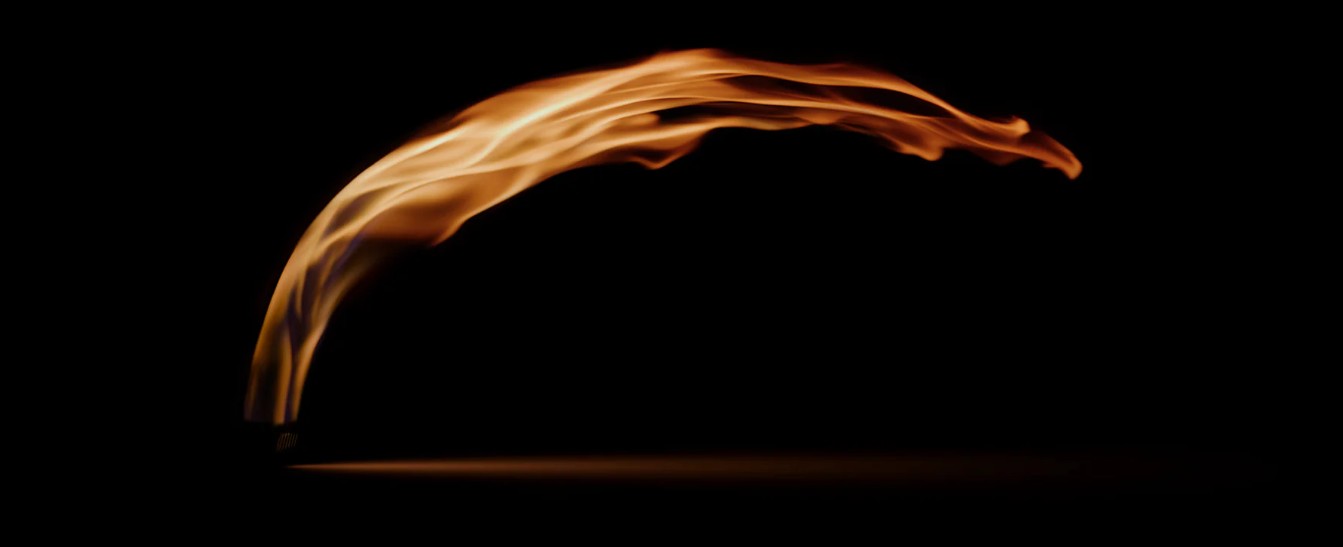 Signature lateral rolling flame