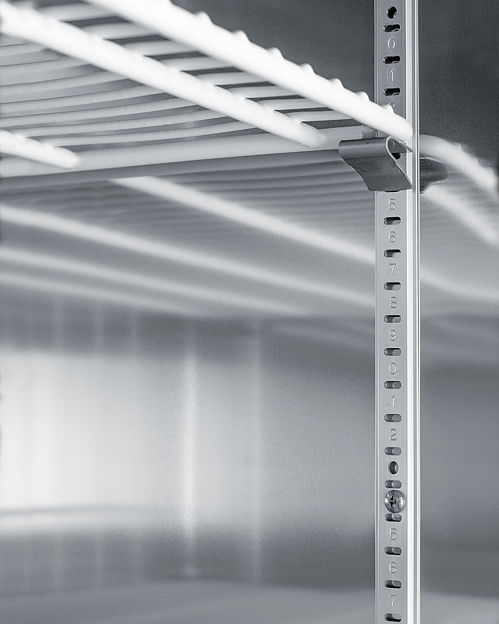 Complete stainless steel construction