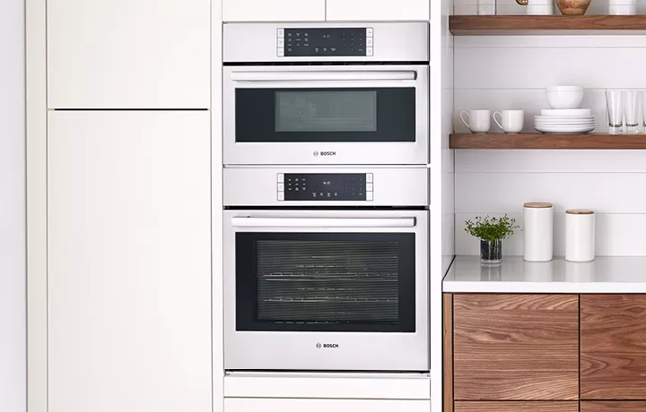 Flexible Cooking With Two Types Of Ovens