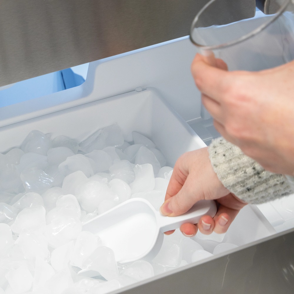 Automatic Ice Maker