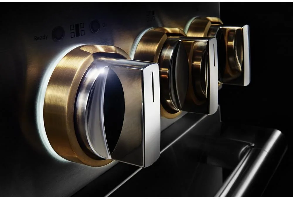Halo-Effect Knobs