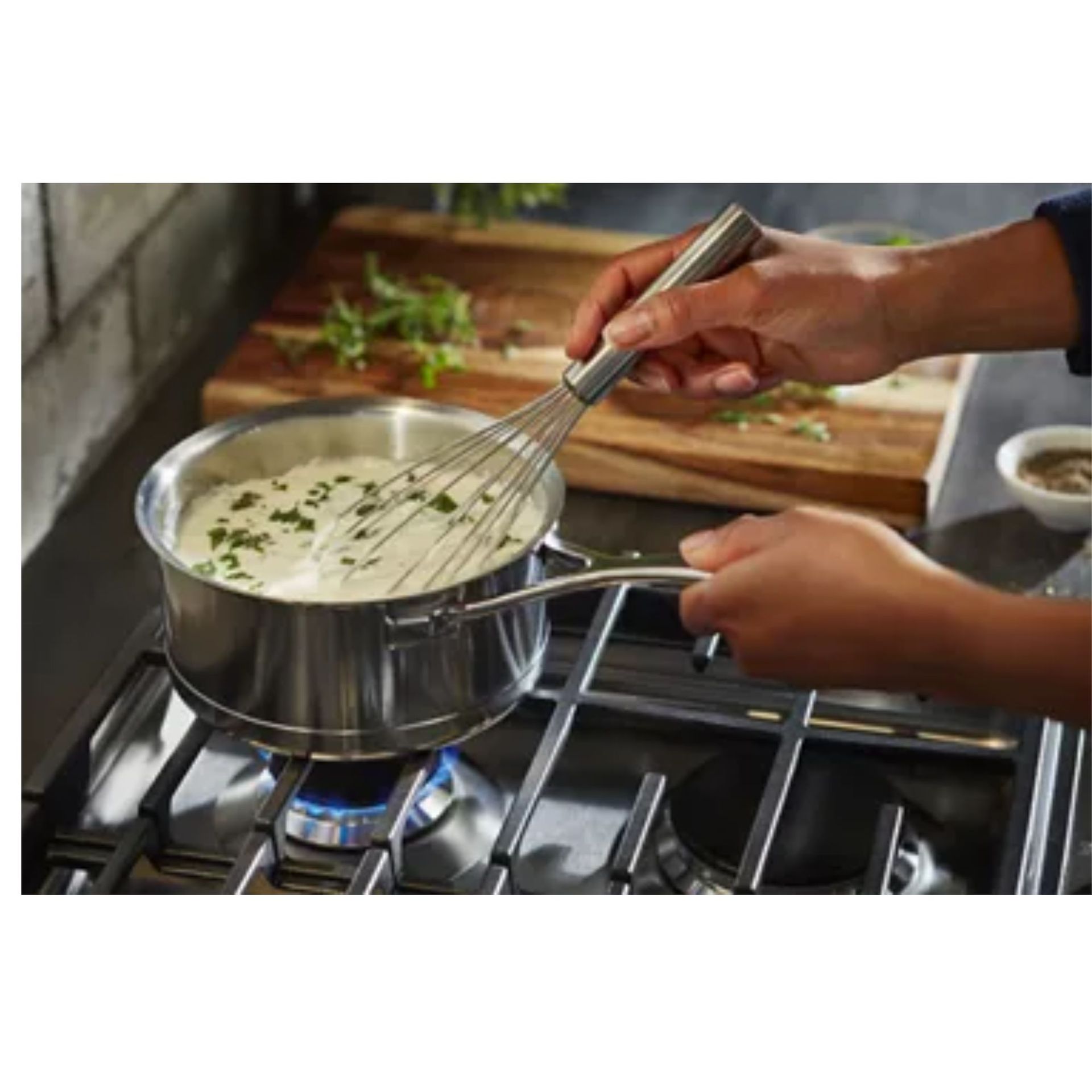 6,000 BTU Even-Heat™ Simmer Burner
