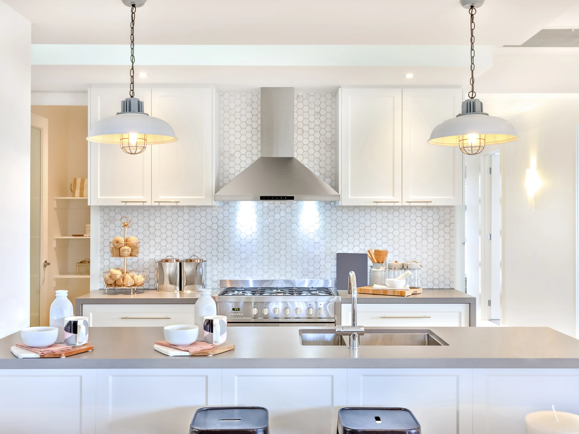 Find The Perfect Kitchen Hood Range For The Way You Cook