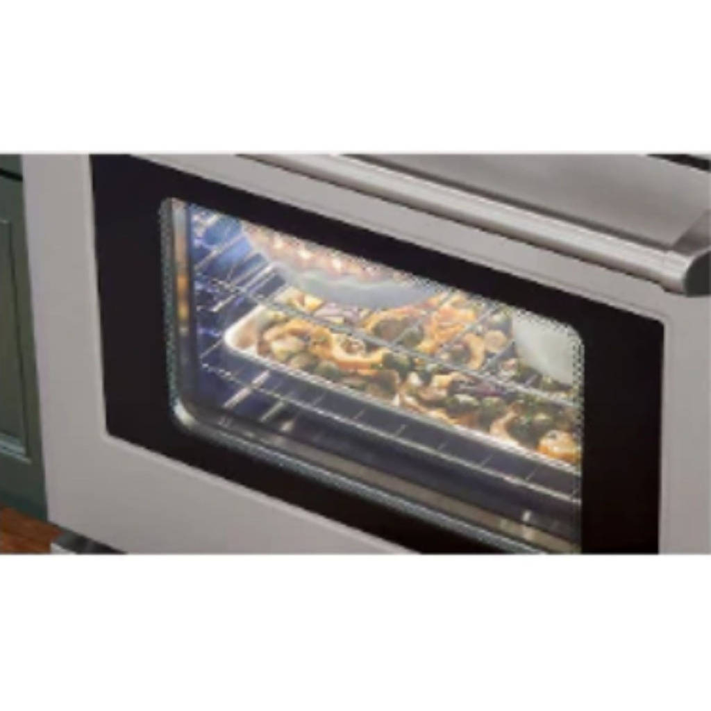 LARGE OVEN CAPACITY