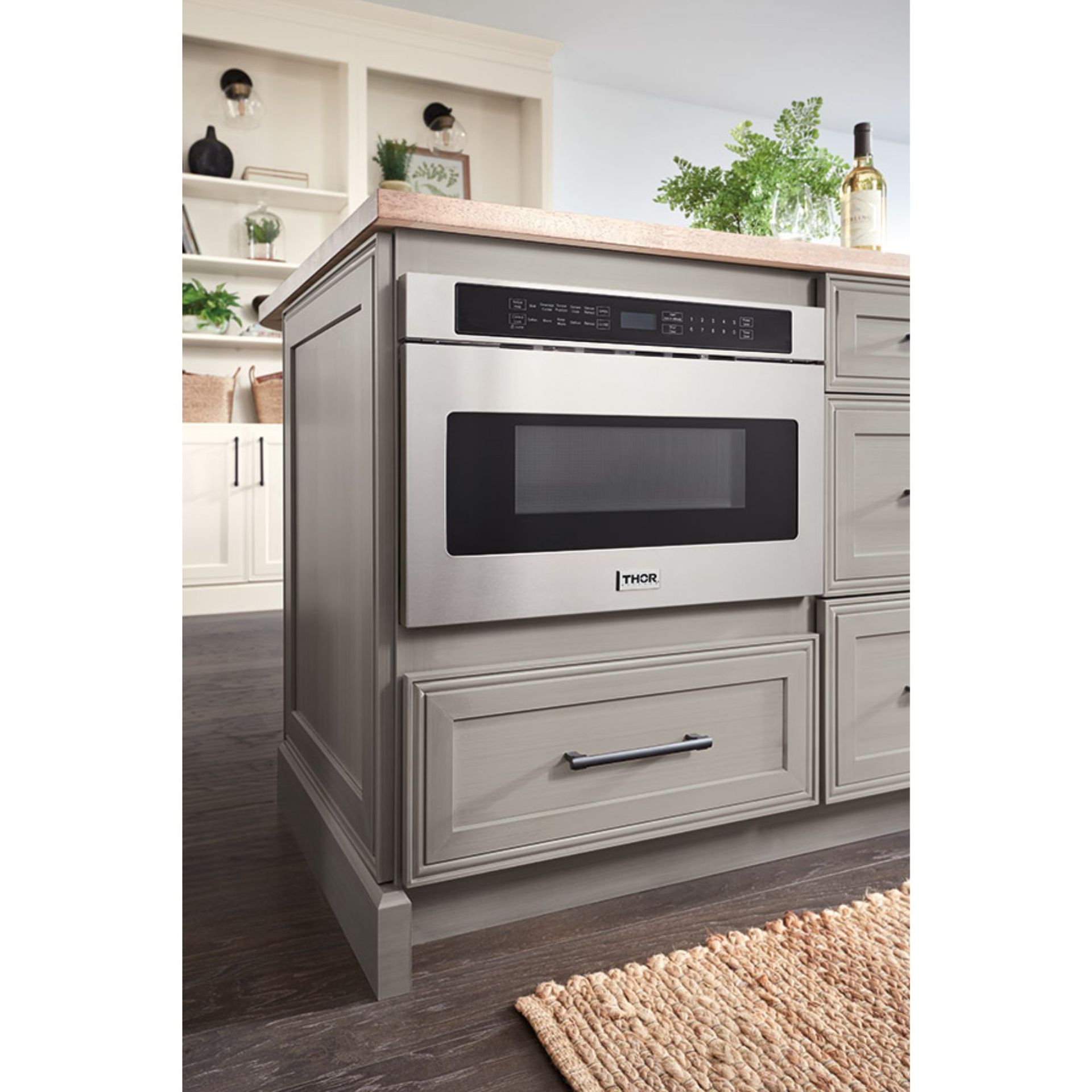 Pro Style Handle Design with Touch LCS Display