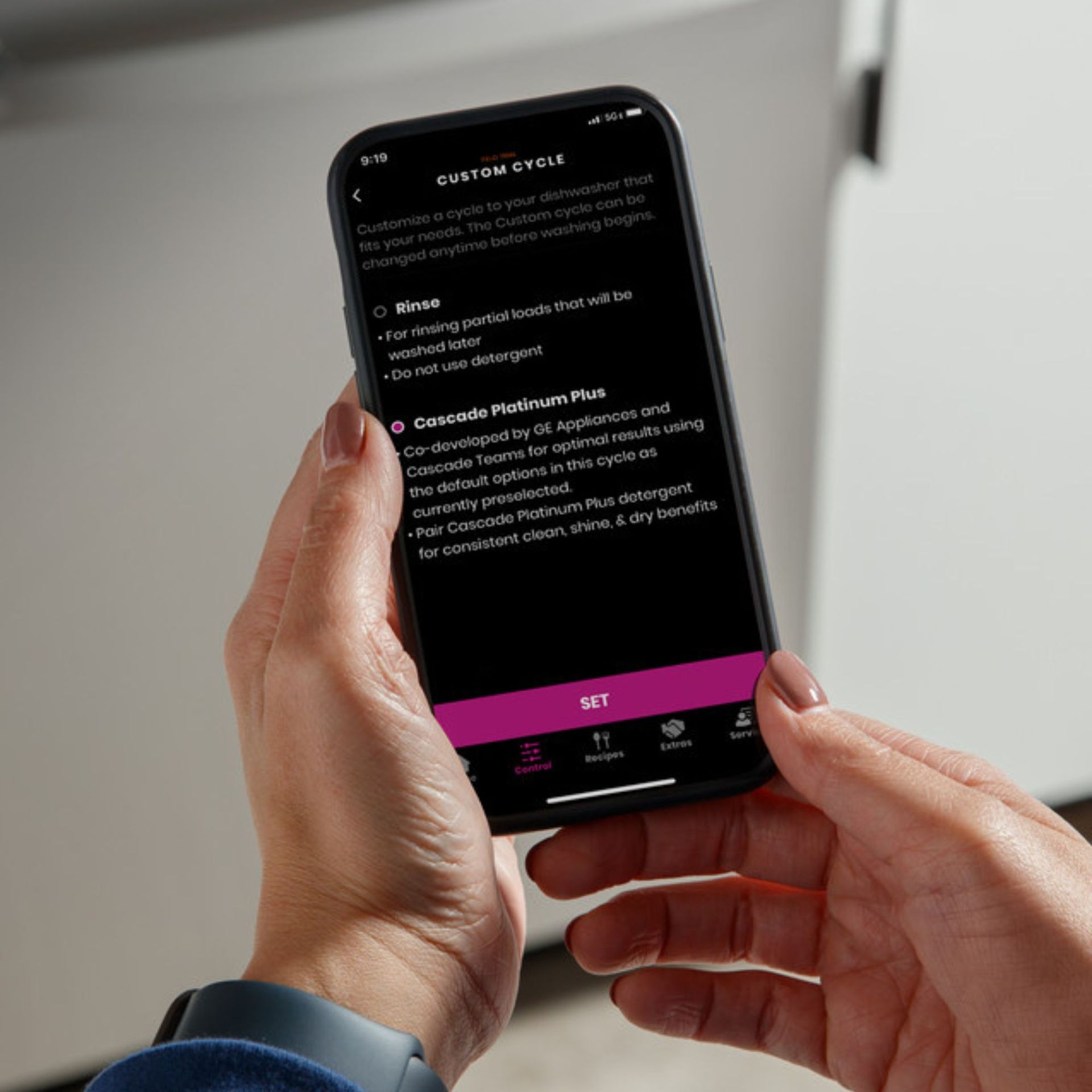Smart Features Powered By Smarthq™