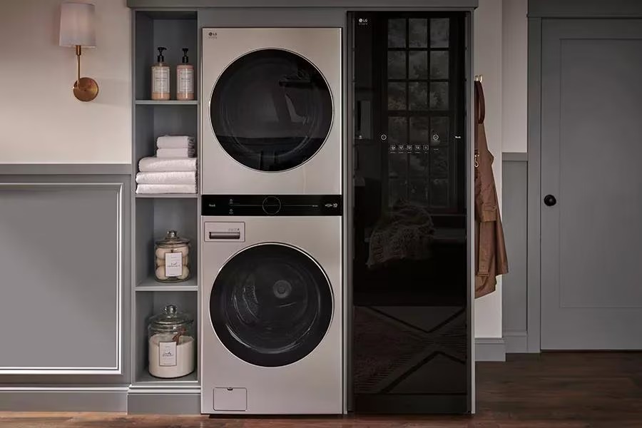 Gorgeous On The Outside. Spacious On The Inside
