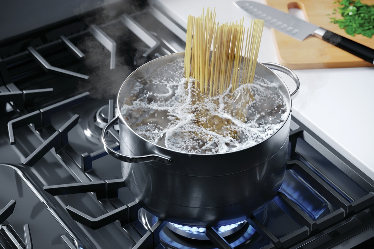 30"-Gas-Range-with-Quick-Boil-Black-FCRG3062AB