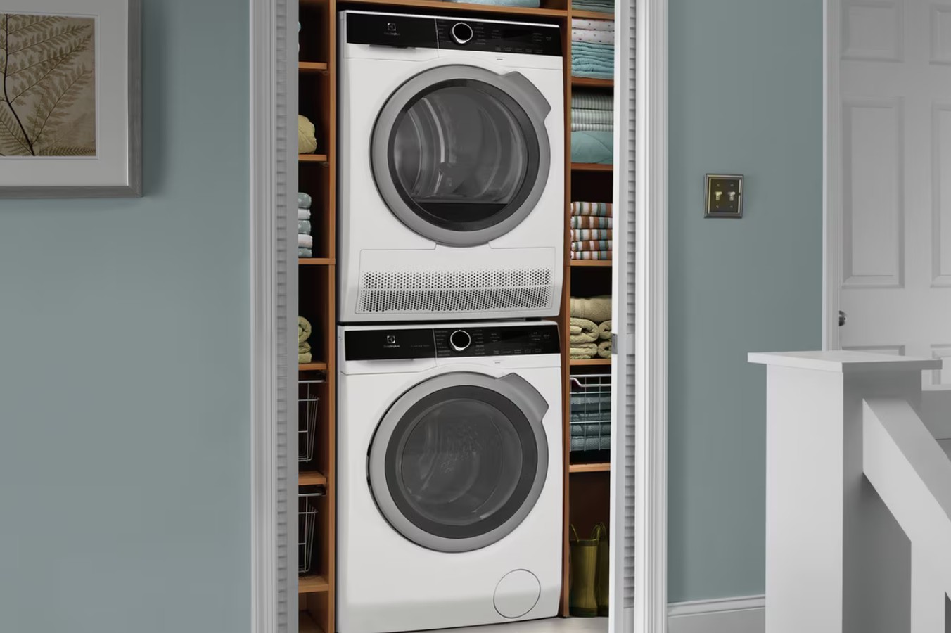24"-Compact-Front-Load-Dryer---Ventless,-Energy-Star-Certified,-4.0-Cu.-Ft.-White-ELFE4222AW
