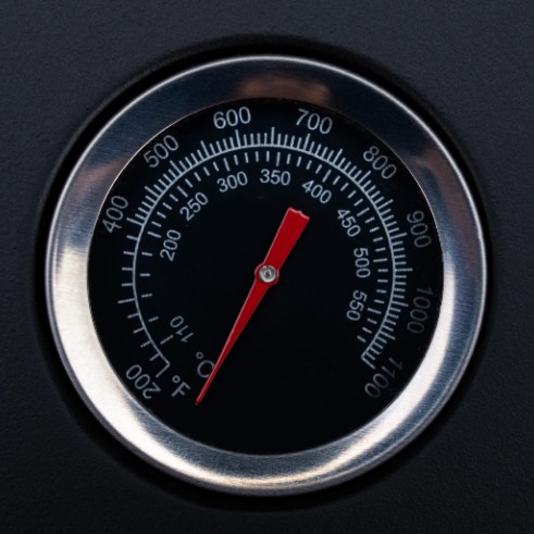 Built-In Temperature Gauge
