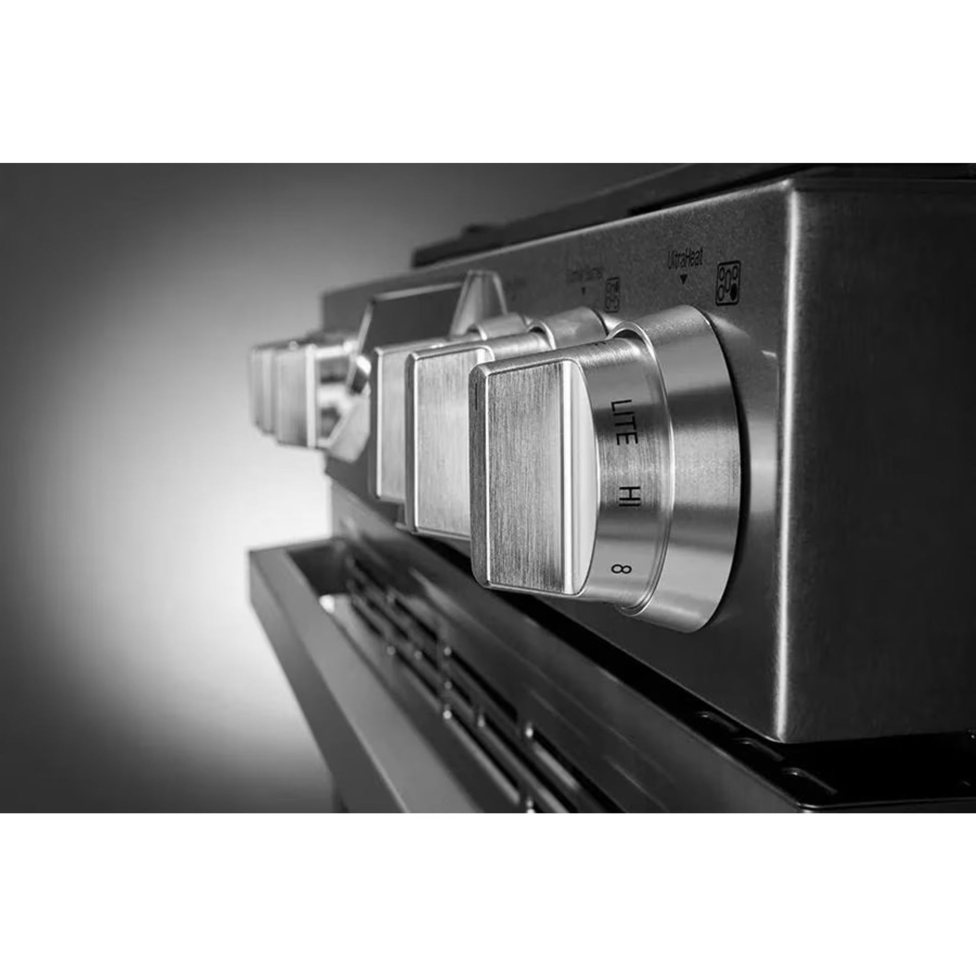 Scratch-resistant Finish, Irresistible Design
