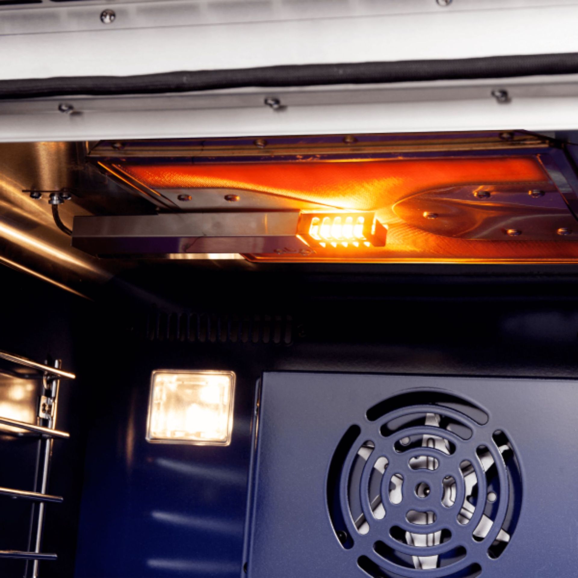 4.32 Cu.Ft Oven