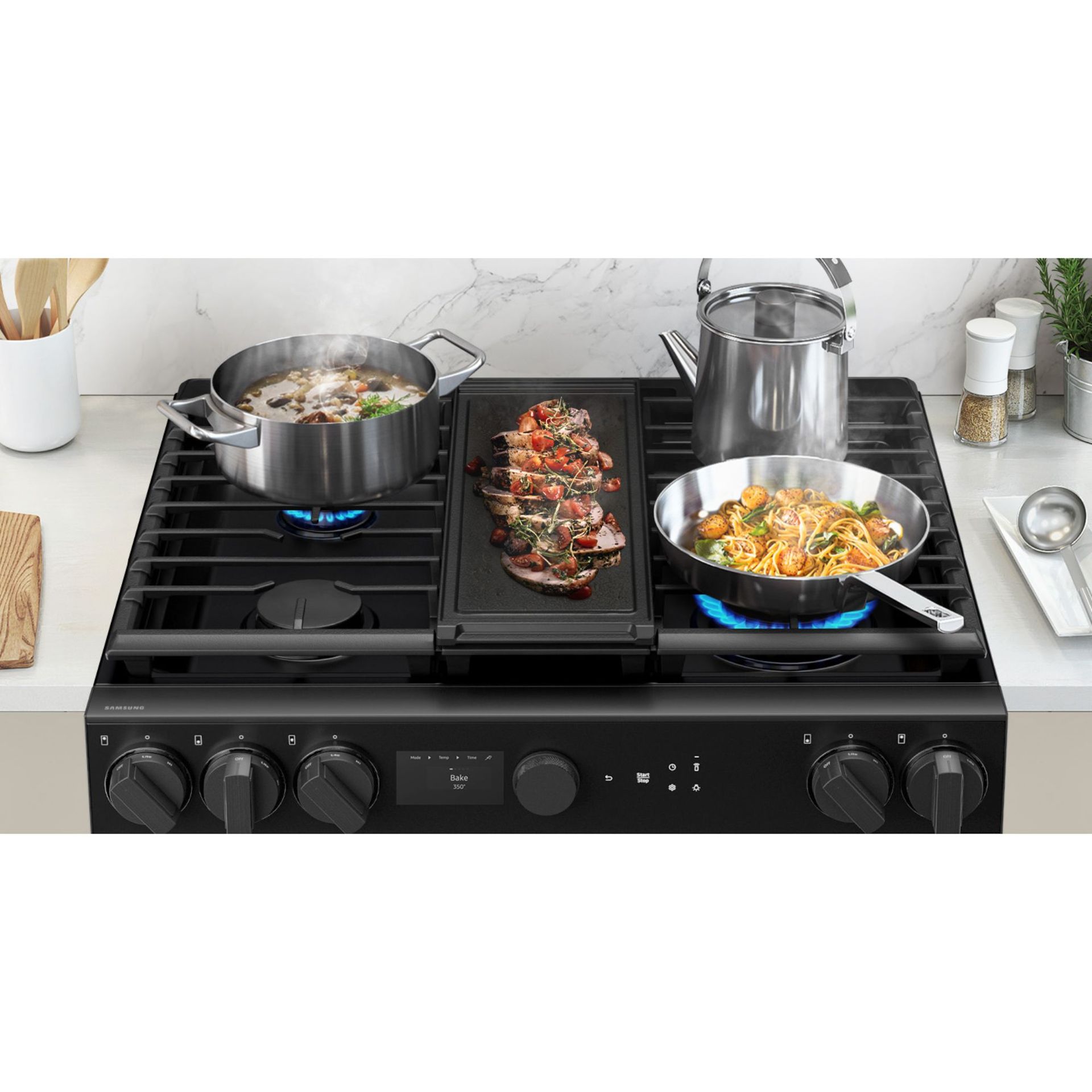 Edge-to-edge Grates